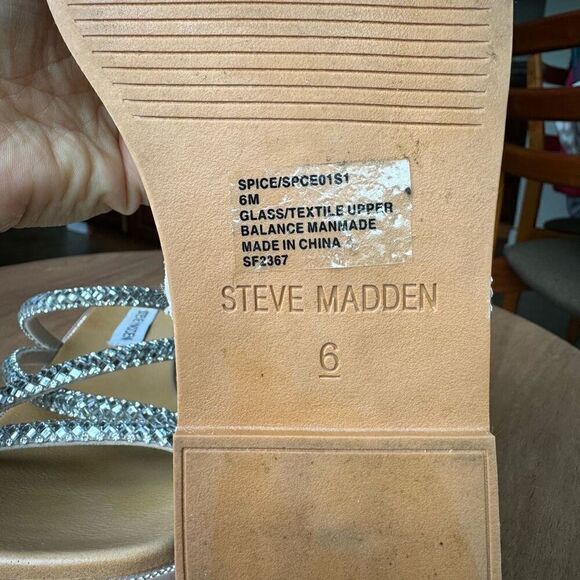 Steve Madden Spice Bling Slide Sandals Size 6 Rhinestone Silver Straps Shoes - Picture 9 of 10